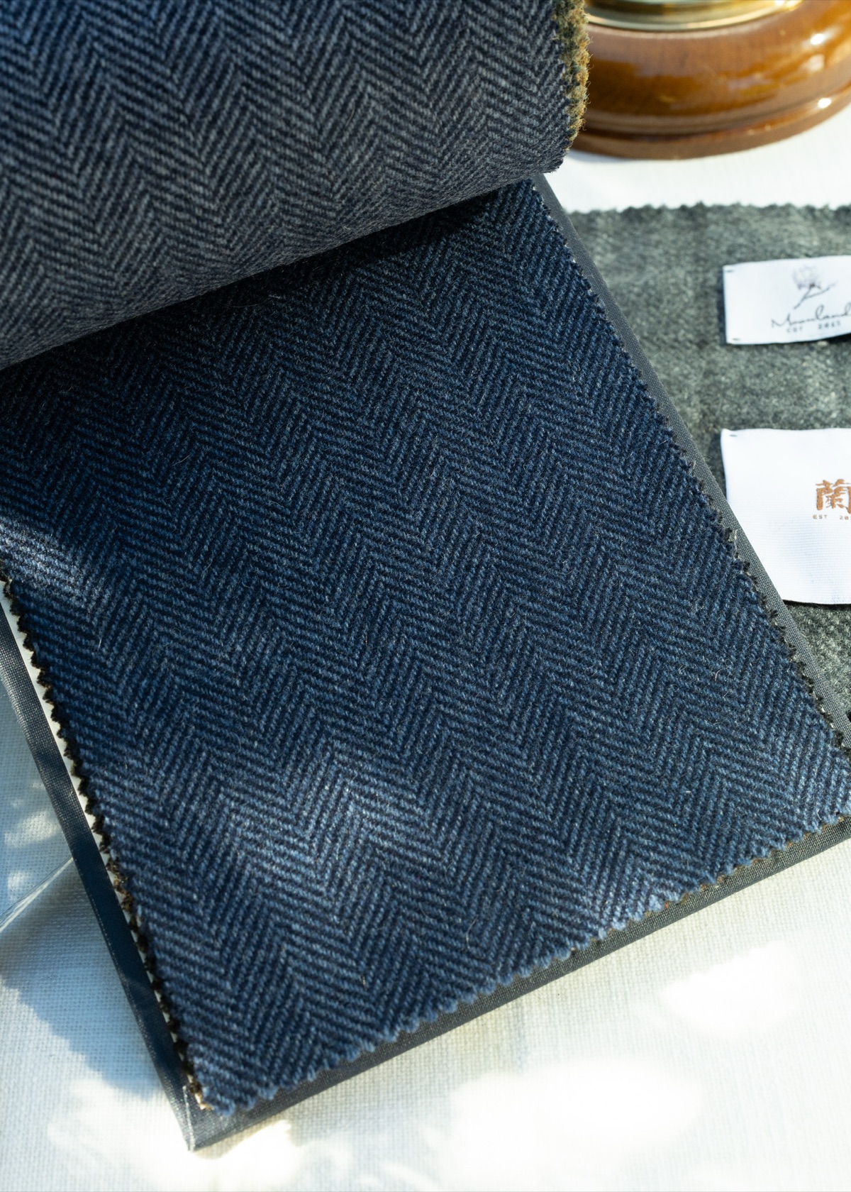 Indigo Herringbone 8123 04
