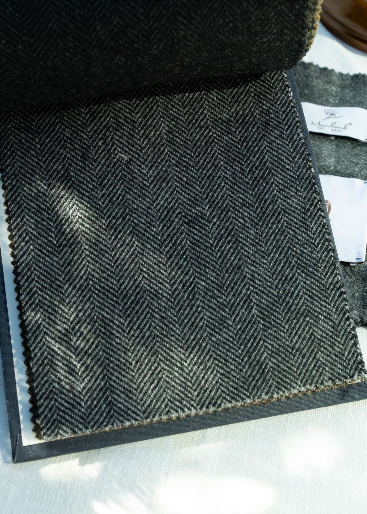 Silver Herringbone 8123 08