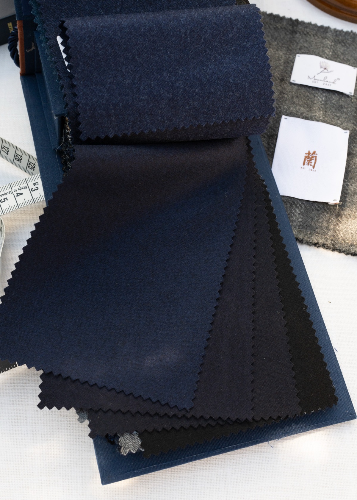 Navy & midnight