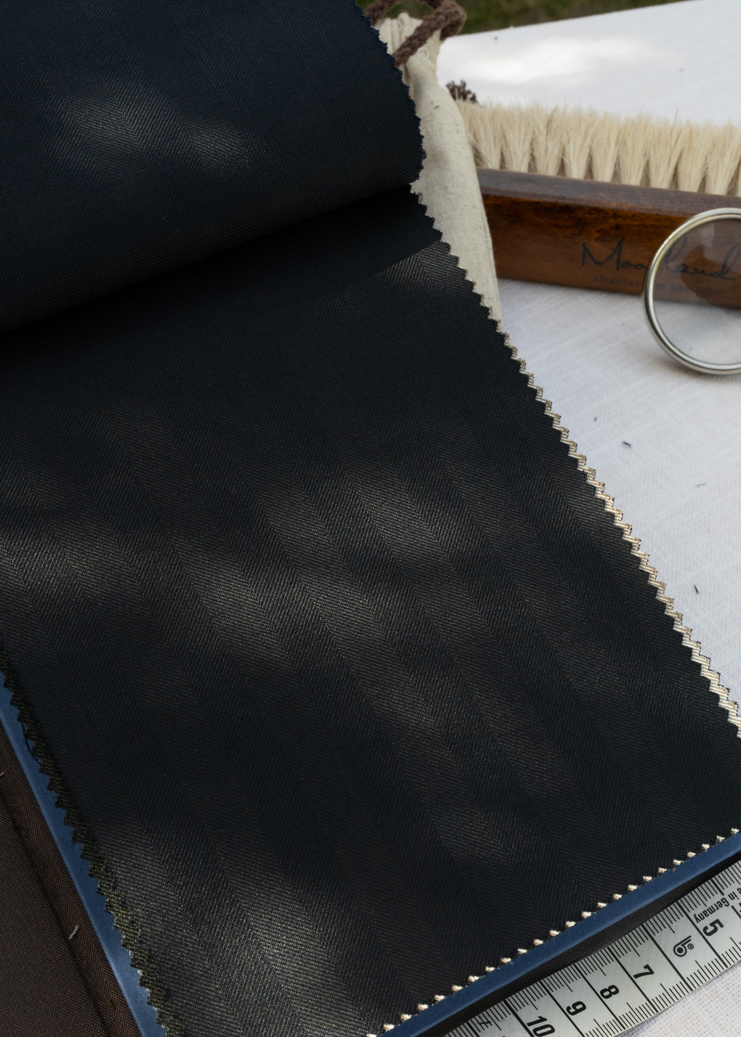 Black Brown Twill 86106
