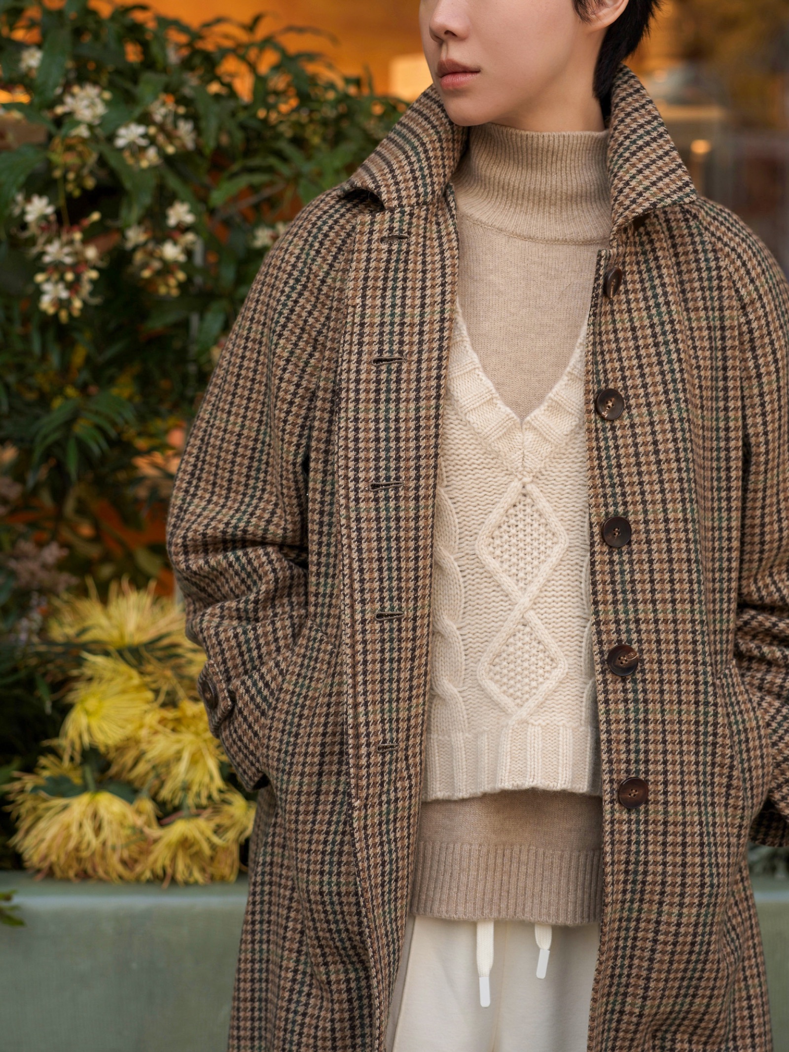 Balmacaan Coat — Variant Fabric