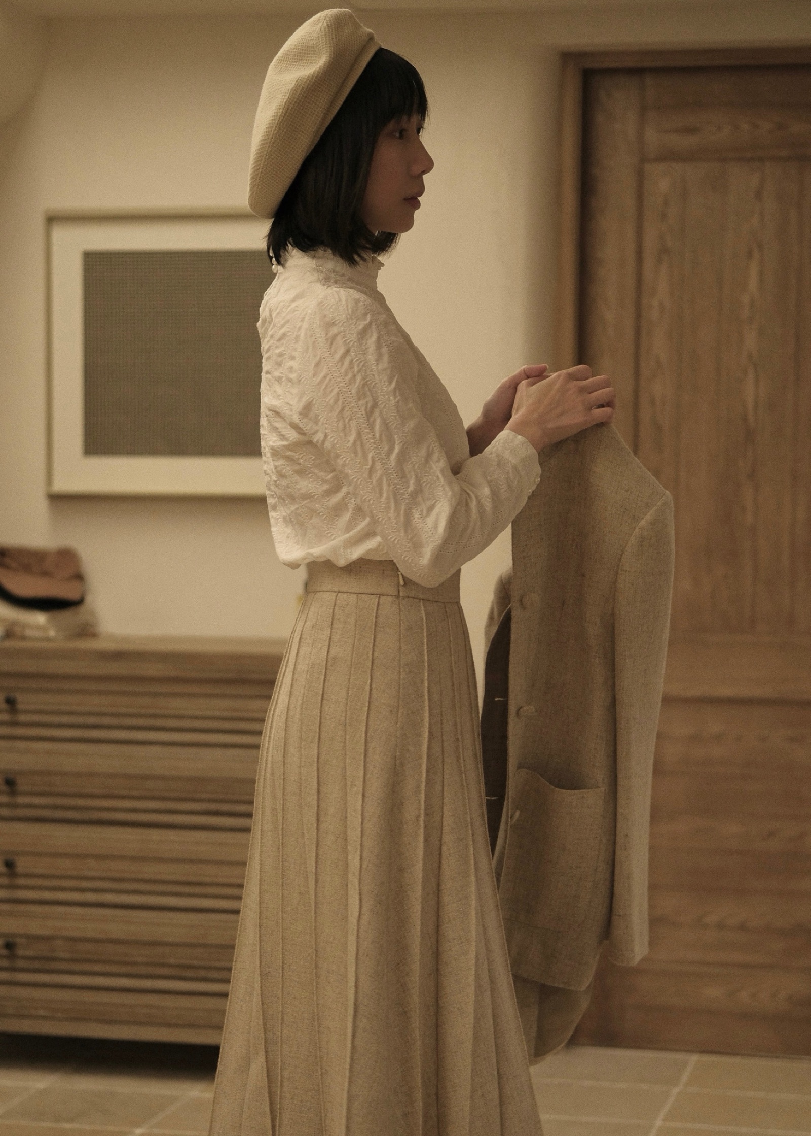 Chiu Jacket — Side