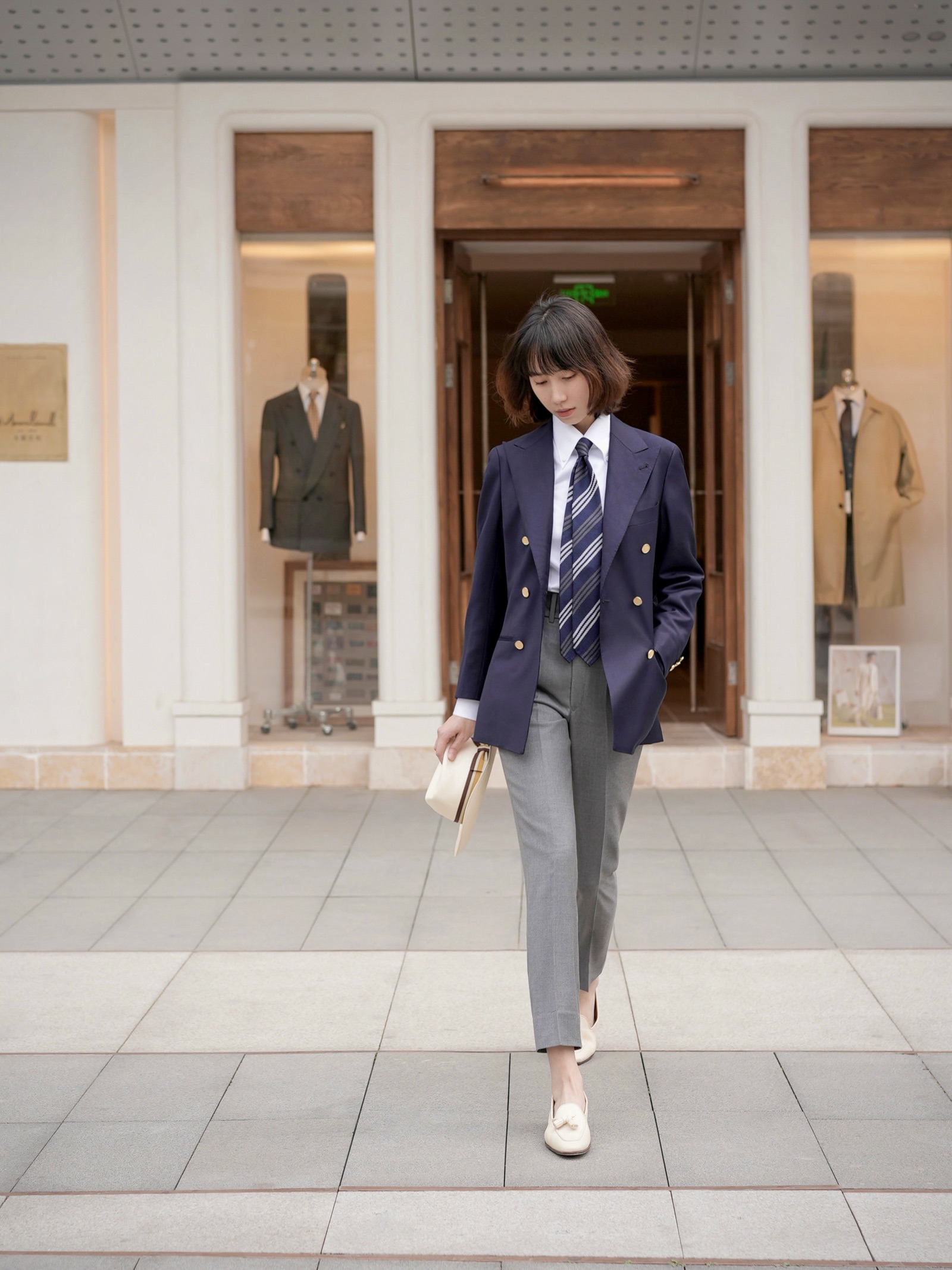 Ivy Blazer — In Motion