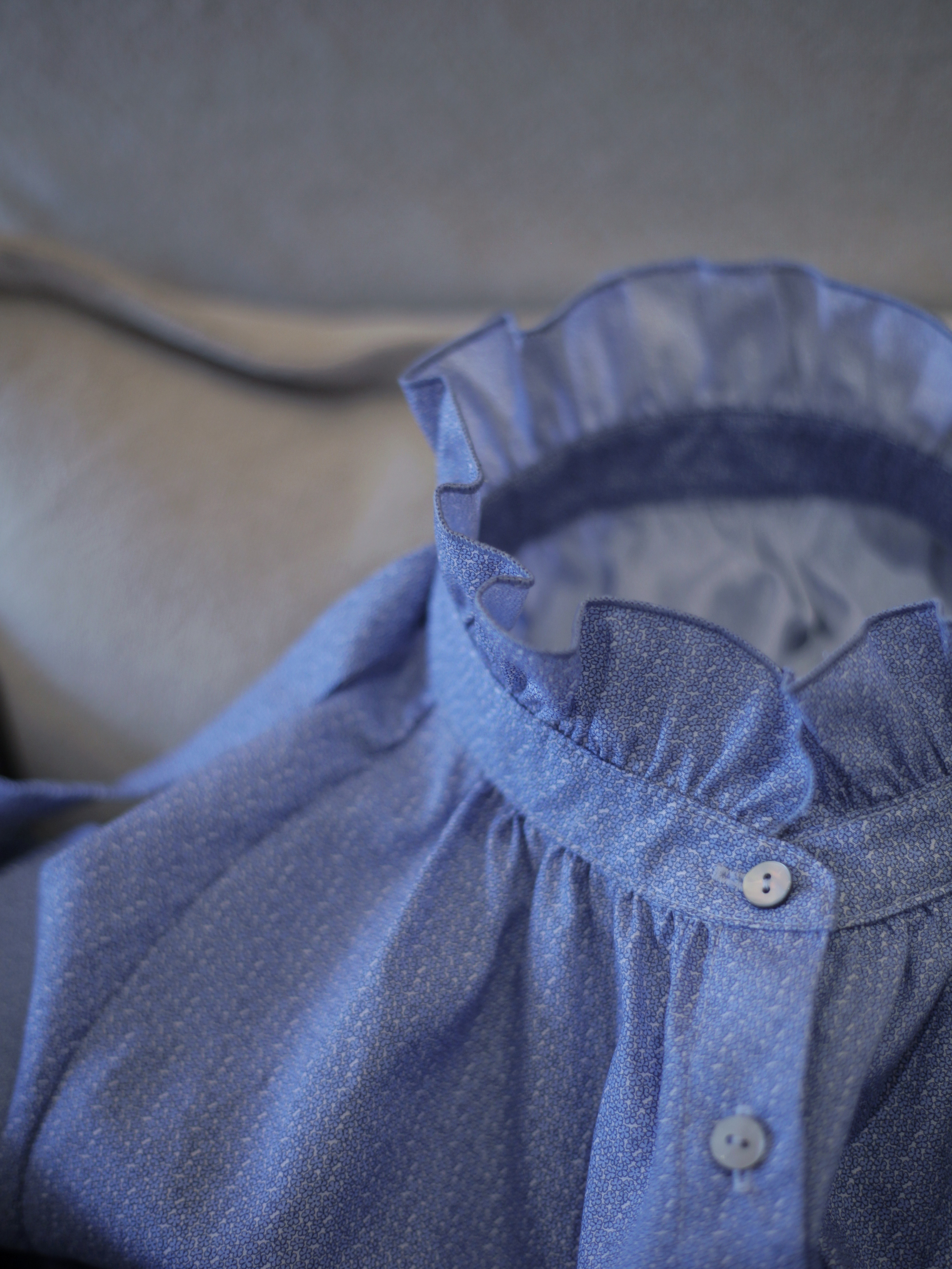 Jenny Cotton Blouse — Collar Detail